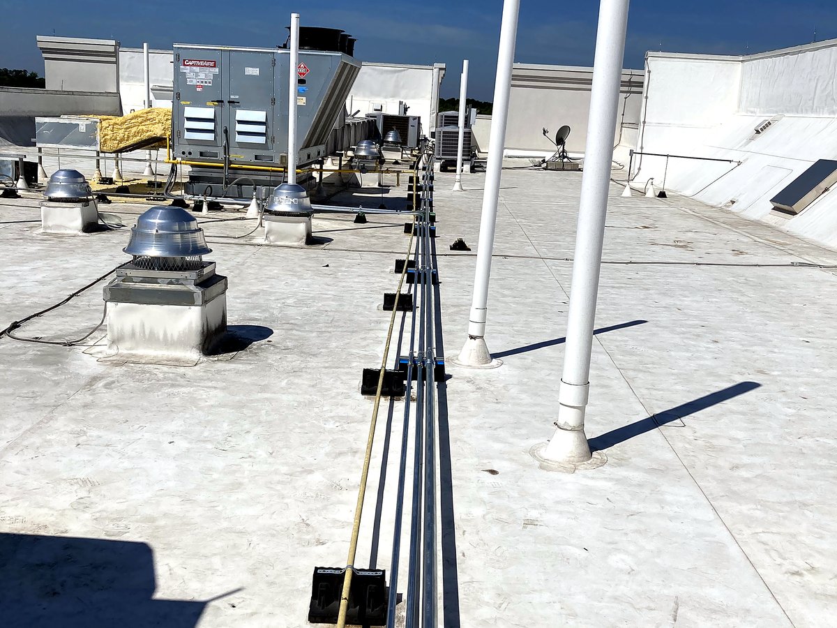 Commercial rooftop electrical infrastructure